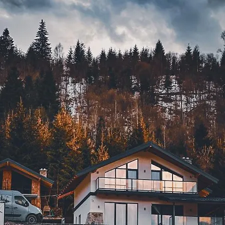 Ecoberghaus - Котеджне Містечко Bukovel Exterior photo