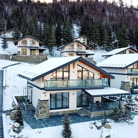 Ecoberghaus - Котеджне Містечко Bukovel Exterior photo