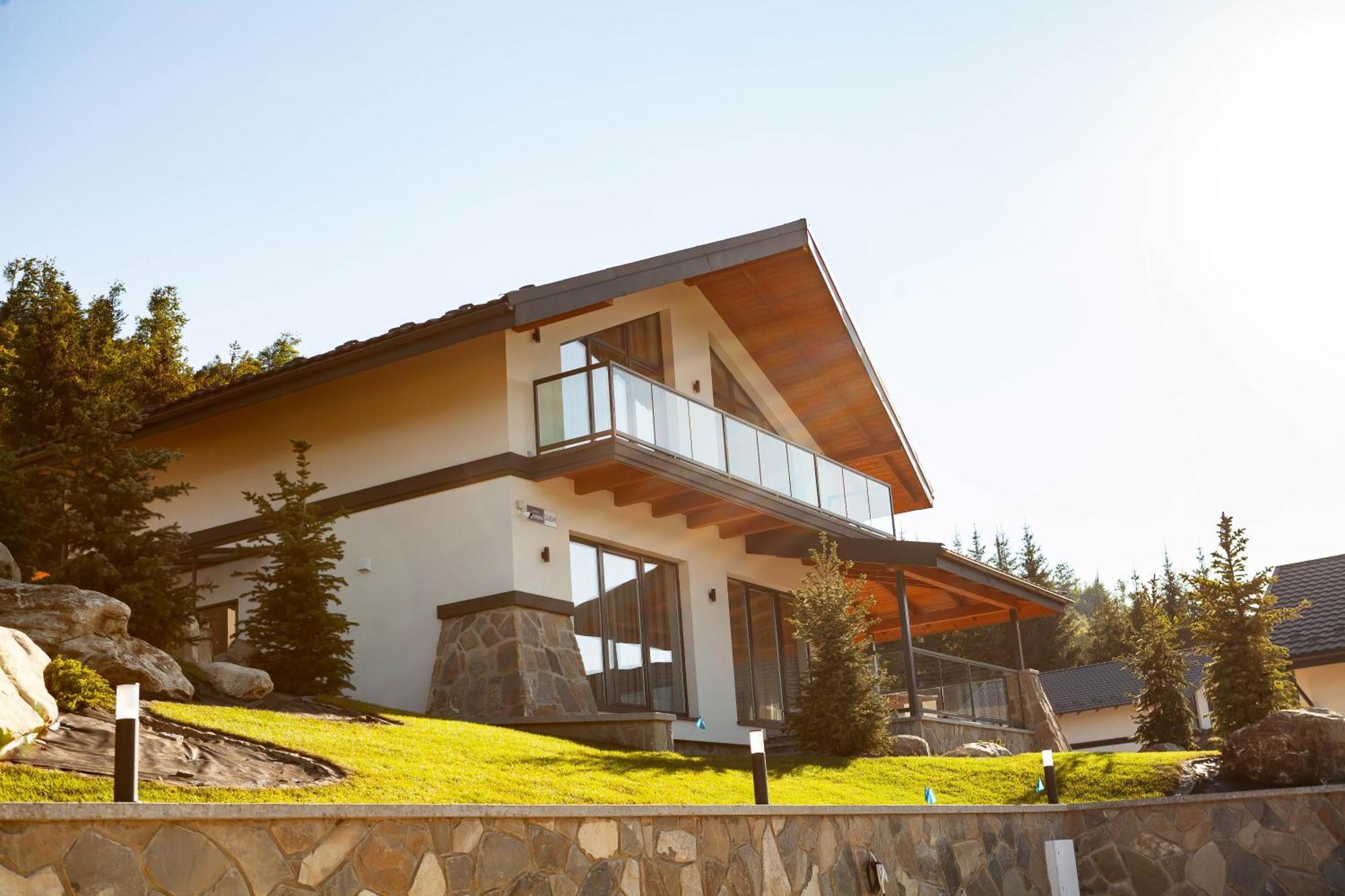 Chalet Ecoberghaus - котеджне містечко *